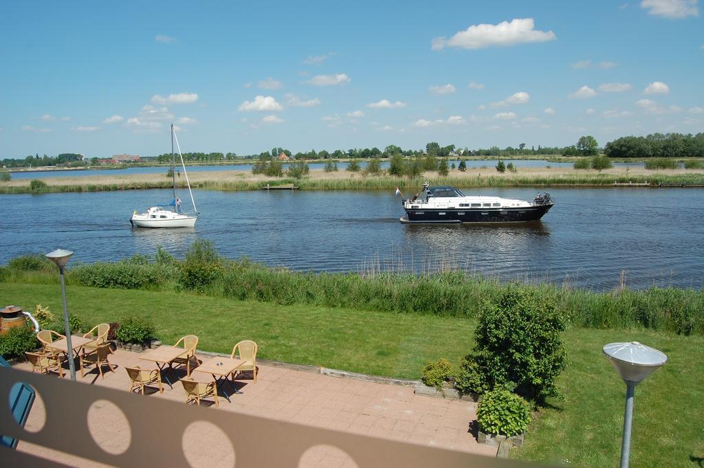 Buitenplaats T Ges Sneek Zimmer foto