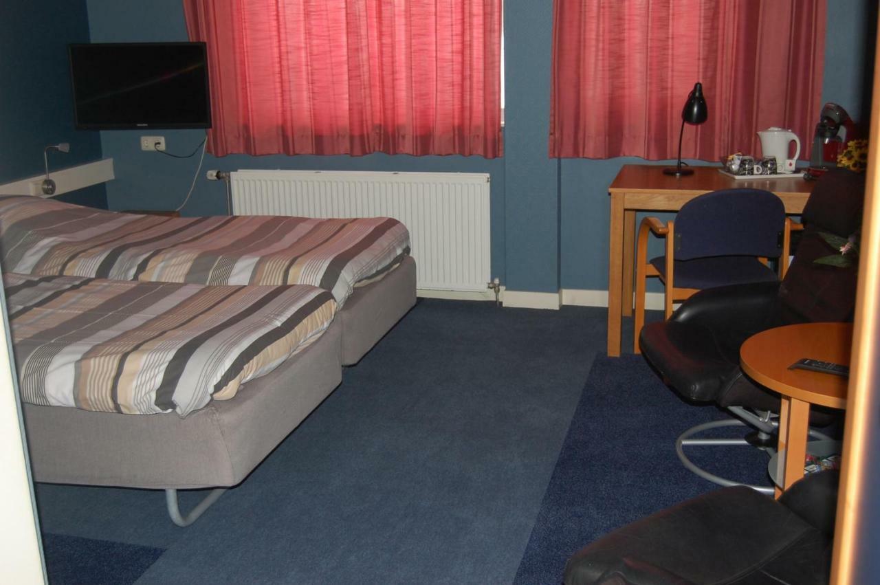 Buitenplaats T Ges Sneek Exterior foto